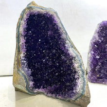 Load image into Gallery viewer, Amethyst Geode
